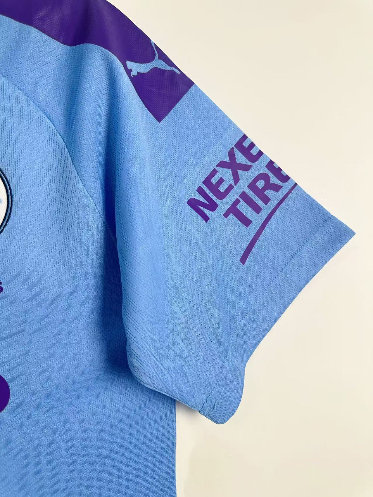 Jersey Manchester City Retro Home - 2019/2020
