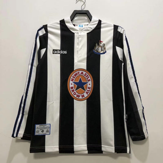 Man's Retro Long Sleeve Newcastle Team - 1995/97