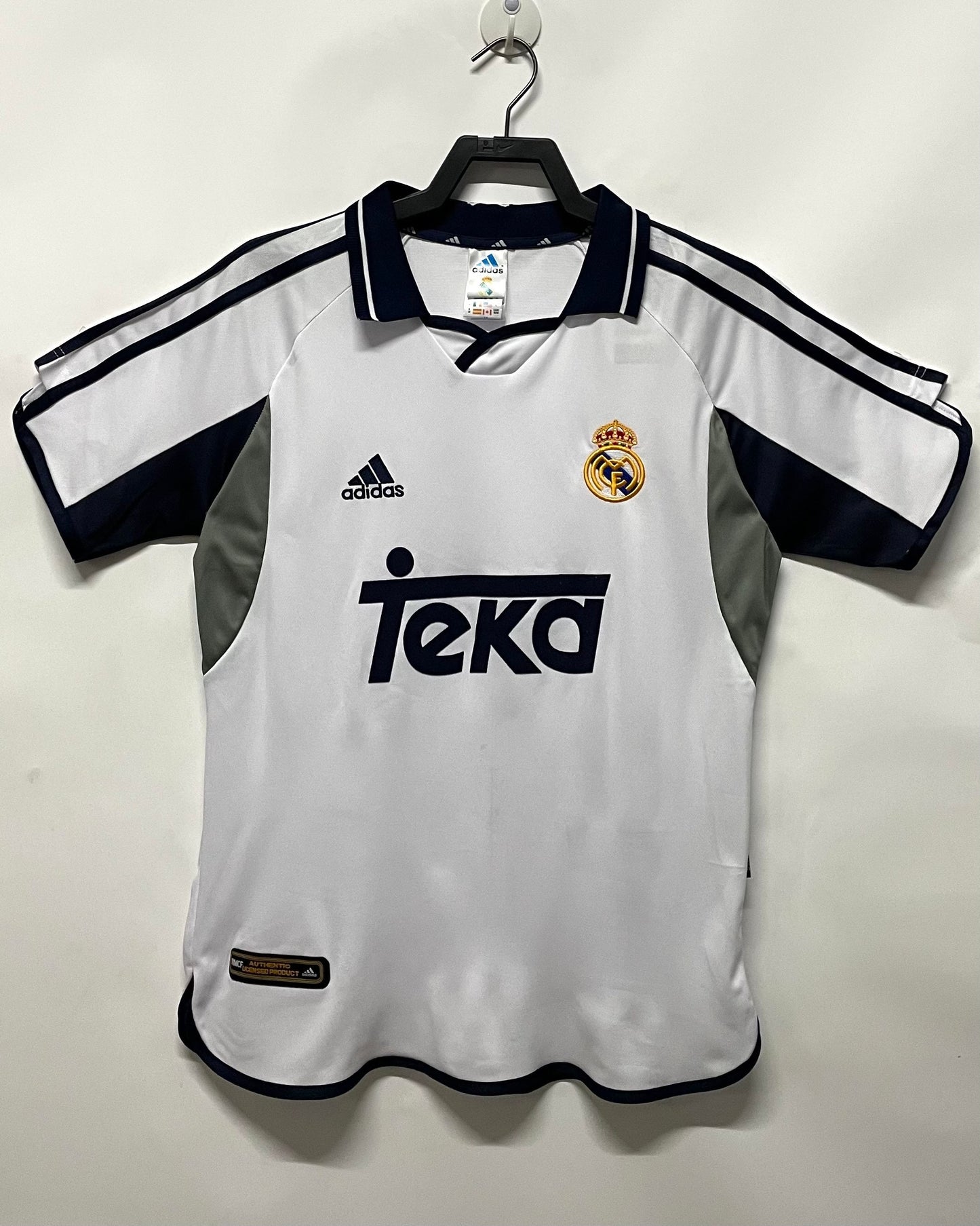 Camiseta Retro Real Madrid - Temporada 2000/2001 para Hombre