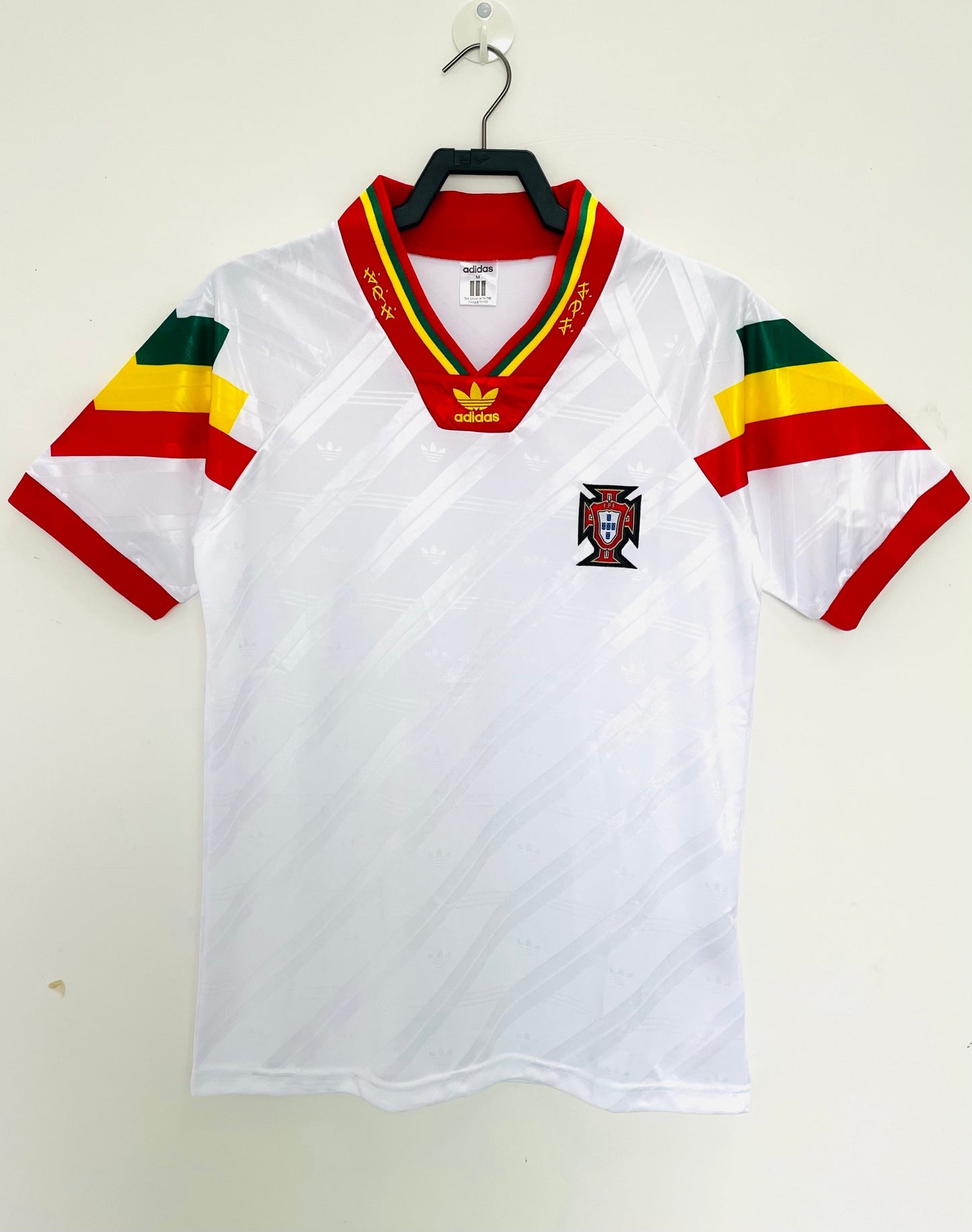 Man's Retro Jersey Portugal National Team Away - 1992/94