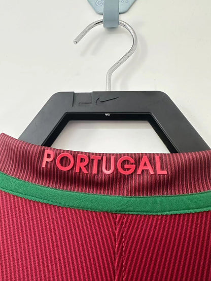 Man's Retro Jersey Portugal National Team - 2016