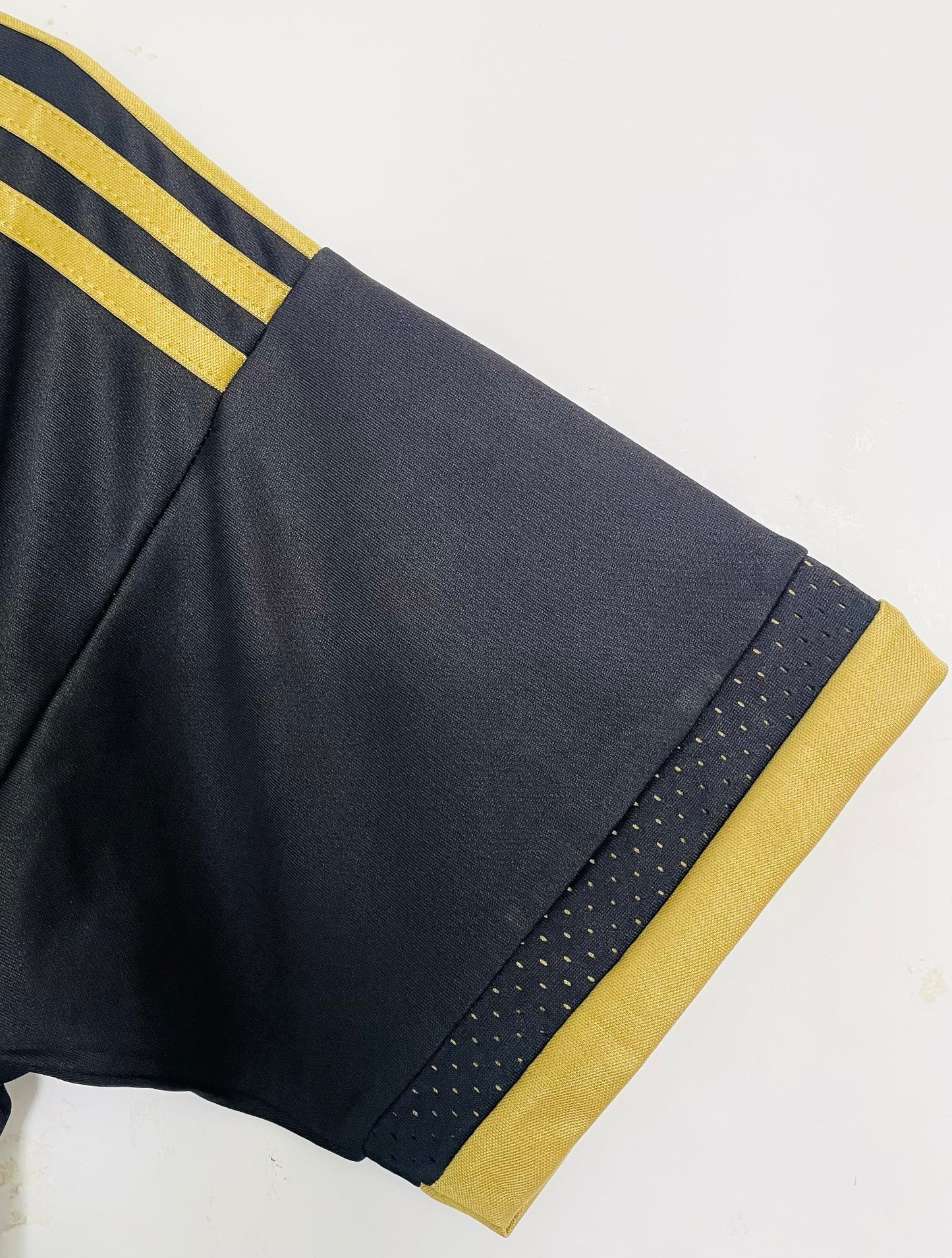 Camiseta Retro de Hombre del Equipo Juventus - 2015/16