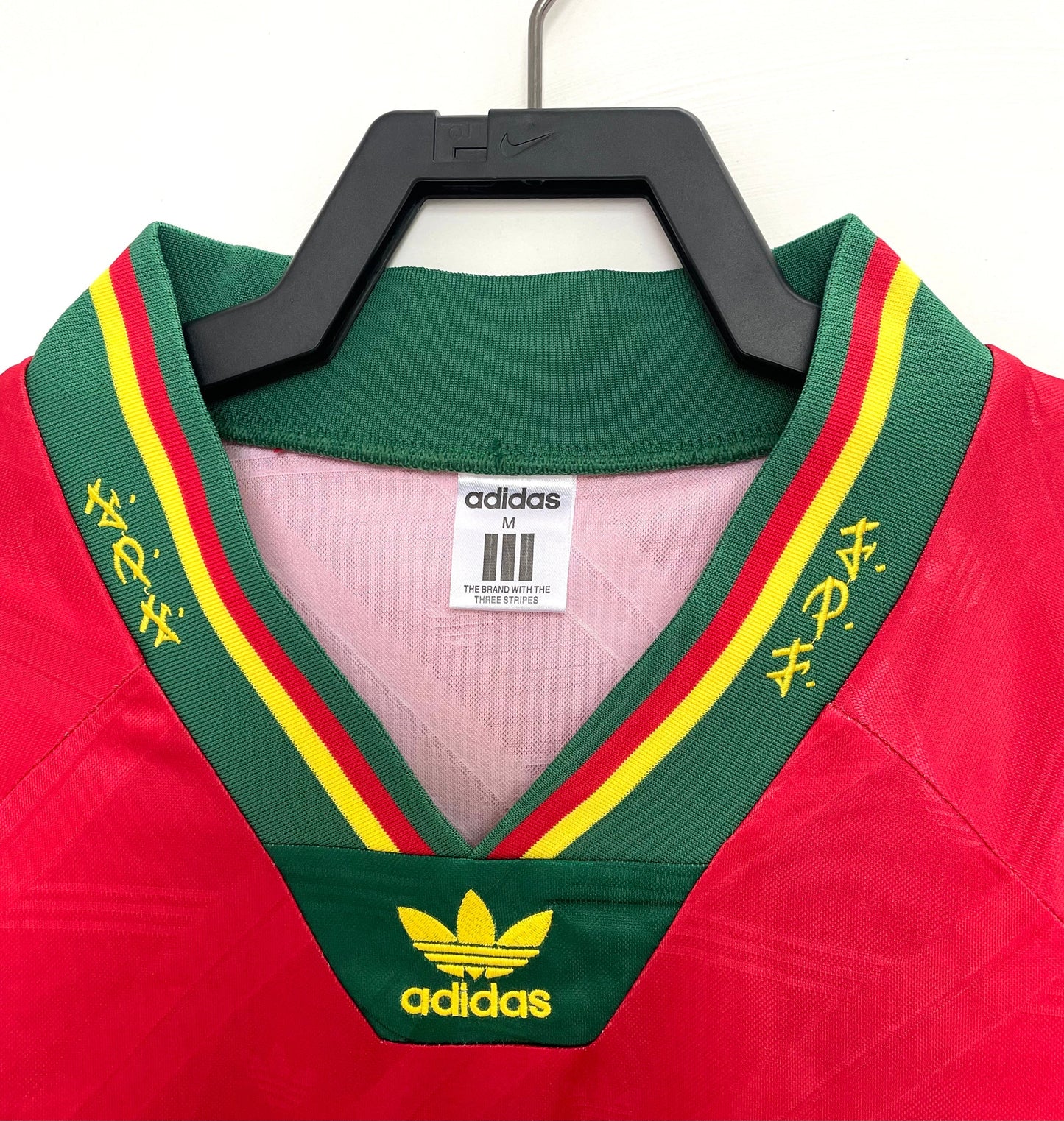 Man's Retro Jersey Portugal National Team Home - 1992/94