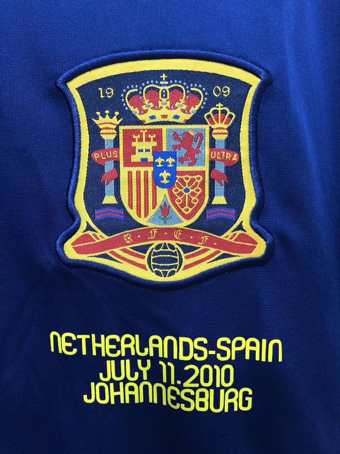 Man's Retro Jersey Spain National Team Away - 2010