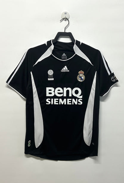 Camiseta Retro de Hombre del Real Madrid - 2006/2007