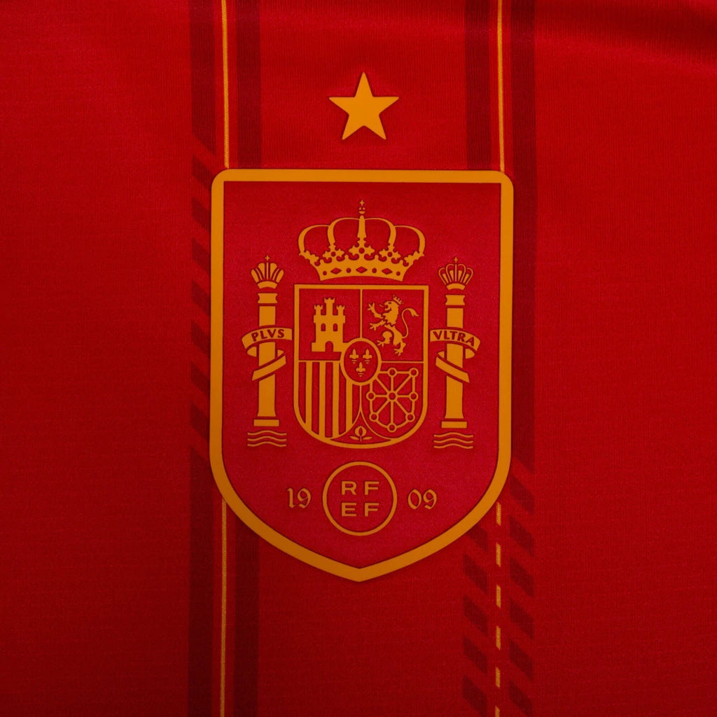 Man's Long Sleeve Spain National Team Home - 26/27