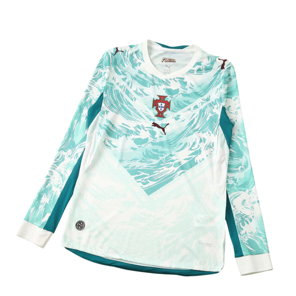 Man's Long Sleeve Portugal National Team Away - 26/27