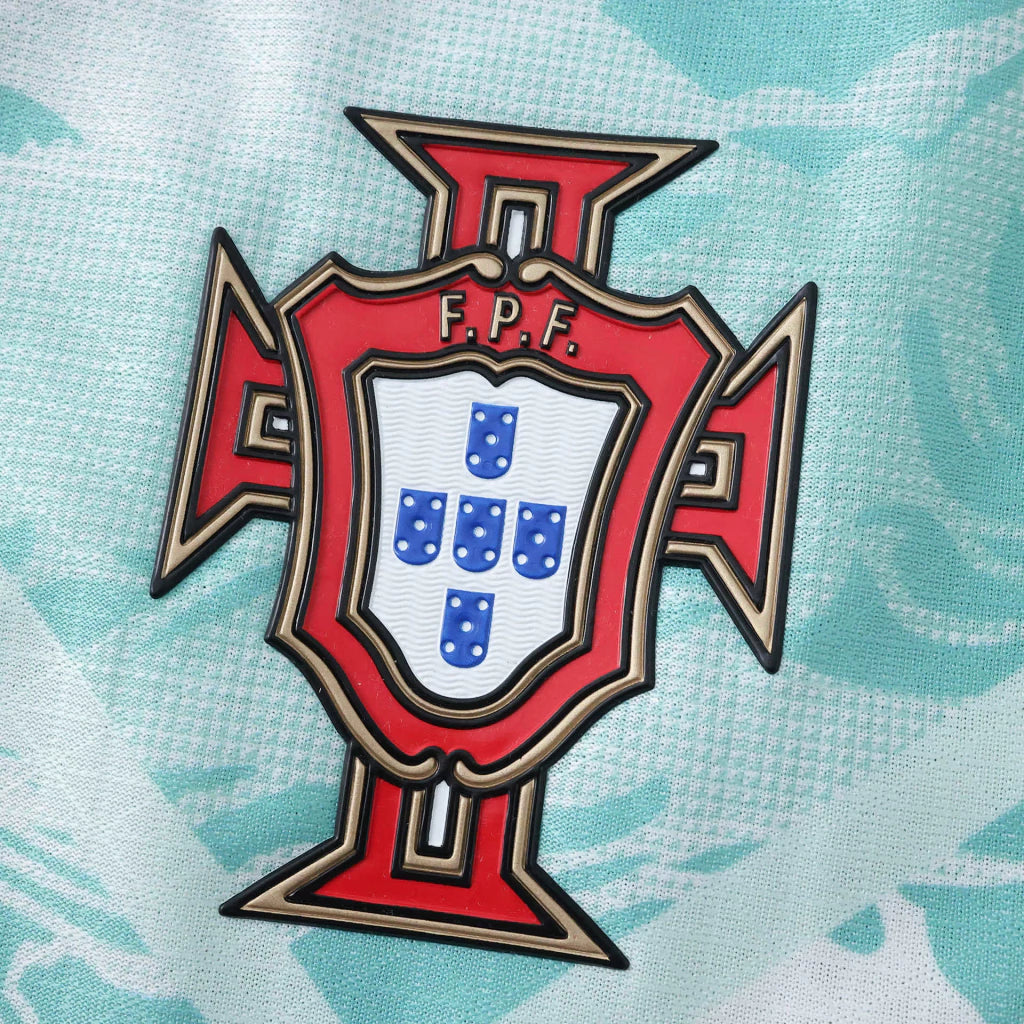 Man's Long Sleeve Portugal National Team Away - 26/27