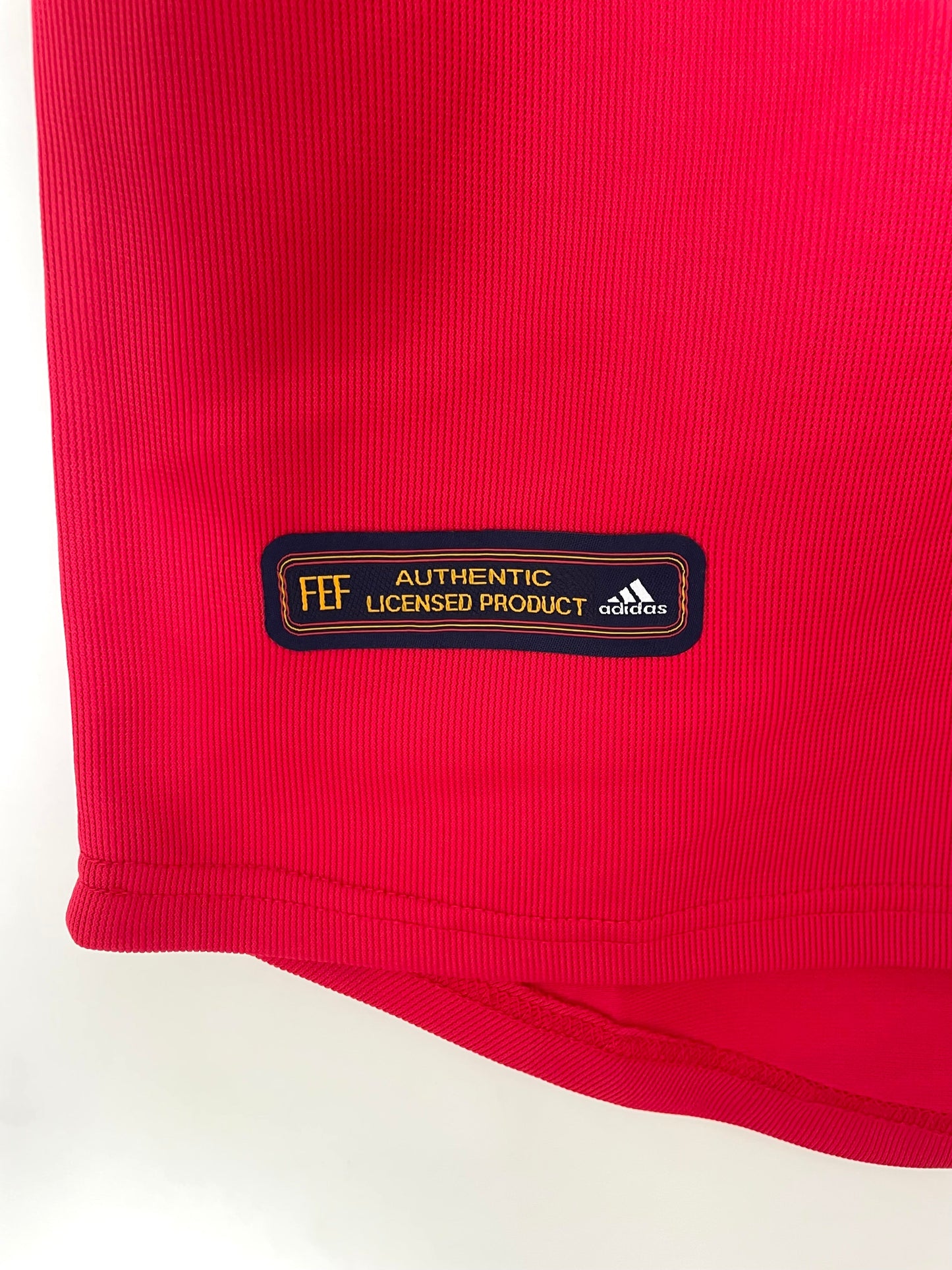 Man's Retro Jersey Spain National Team - 2000