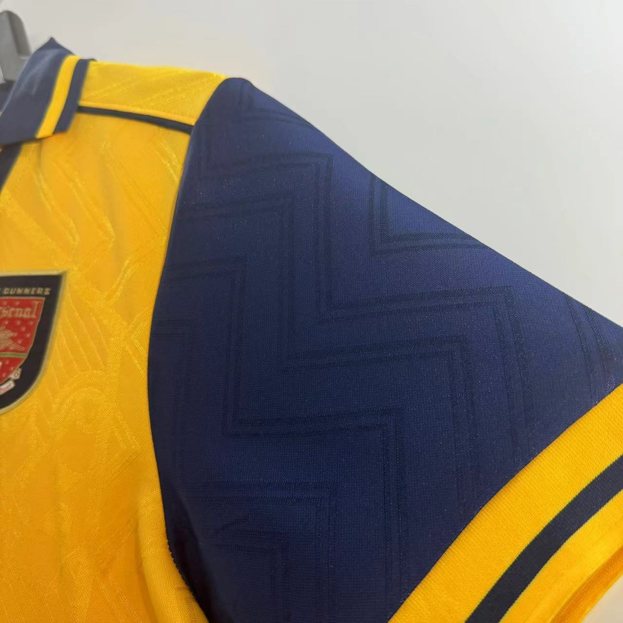 Camiseta Retro de Hombre del Arsenal Visitante - 1996/1997