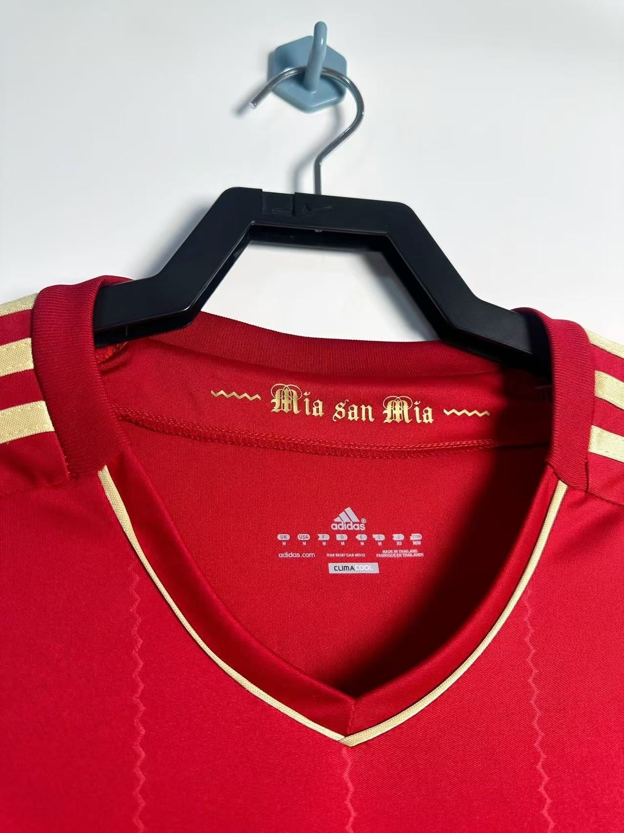 Retro Jersey Bayern Munchen Home - 2012/2013