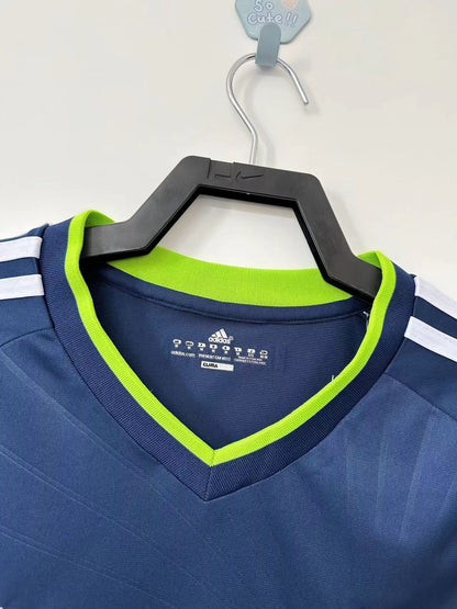 Camiseta Retro de Hombre del Real Madrid - Temporada 2010/11