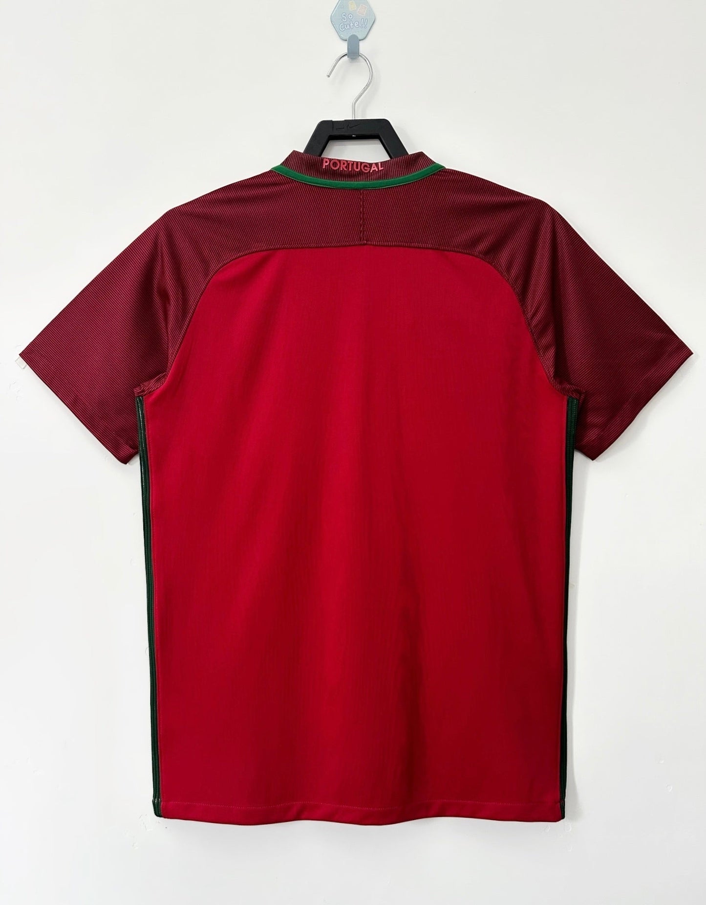 Man's Retro Jersey Portugal National Team - 2016