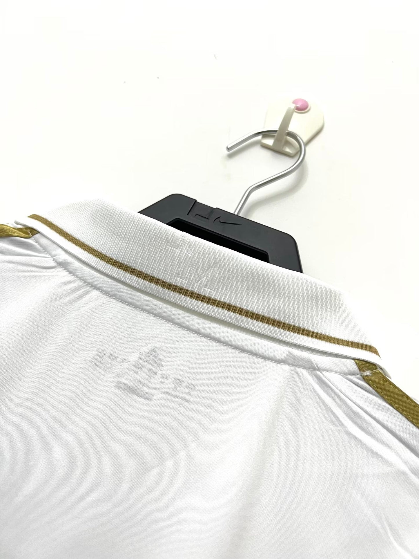 Camiseta Retro Real Madrid para Hombre - Temporada 2011/12