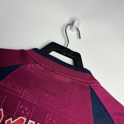 Man's Retro Jersey West Ham Team Away - 2010