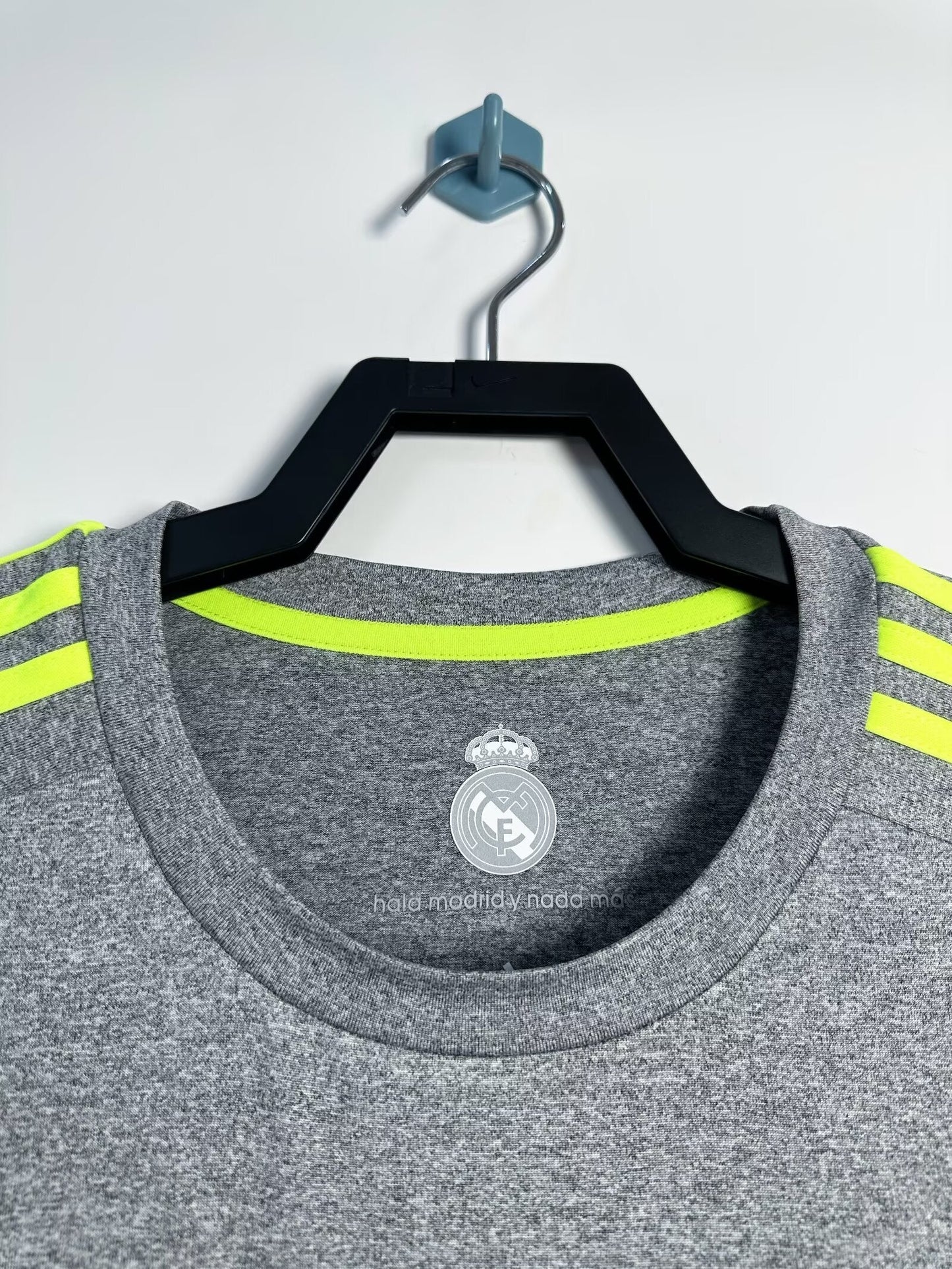 Camiseta Retro de Hombre Real Madrid Visitante - 2015/16