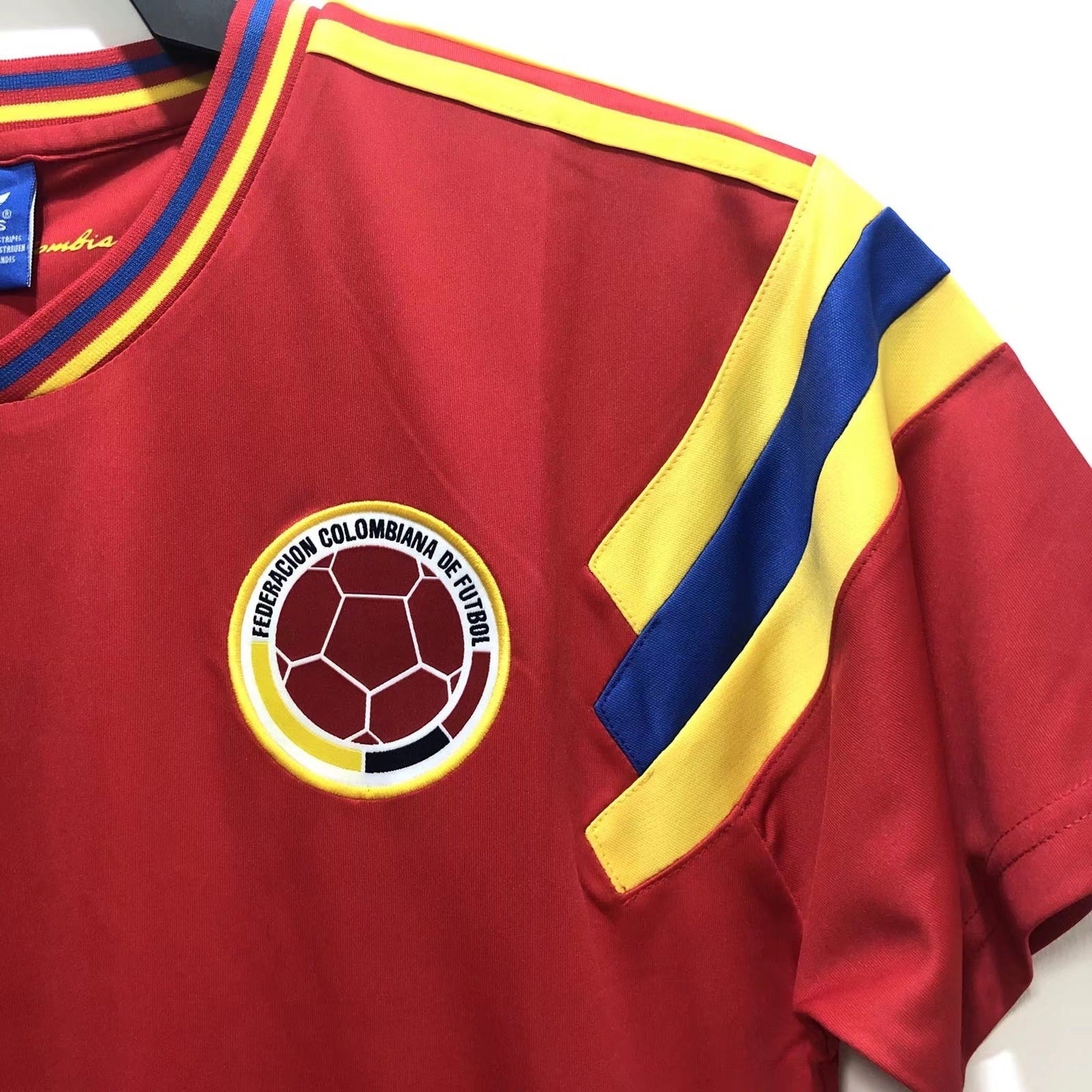 Man's Retro Jersey Colombia National Team Away - 1990