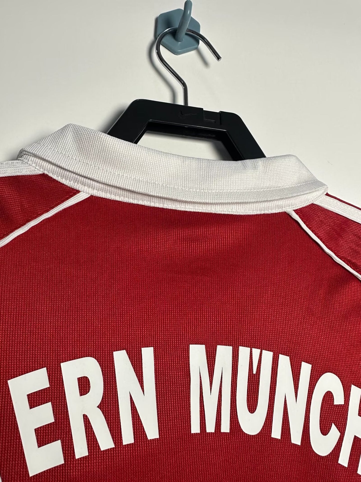 Man's Jersey Bayern Munchen Team Home -  2005/06
