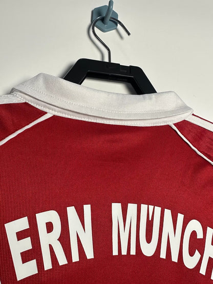 Man's Jersey Bayern Munchen Team Home -  2005/06